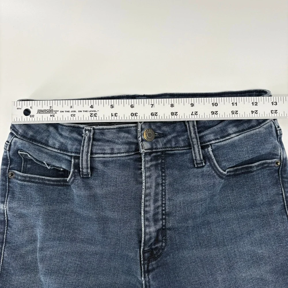 Old Navy Women's Size 8 Short Blue Wash‎ Mid Rise Skinny Jeans